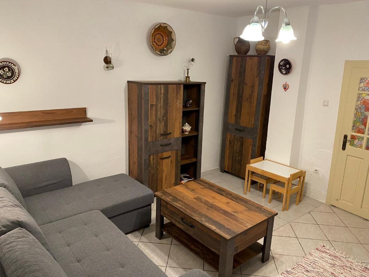 Árpád nyaralóház Sarud Exterior foto