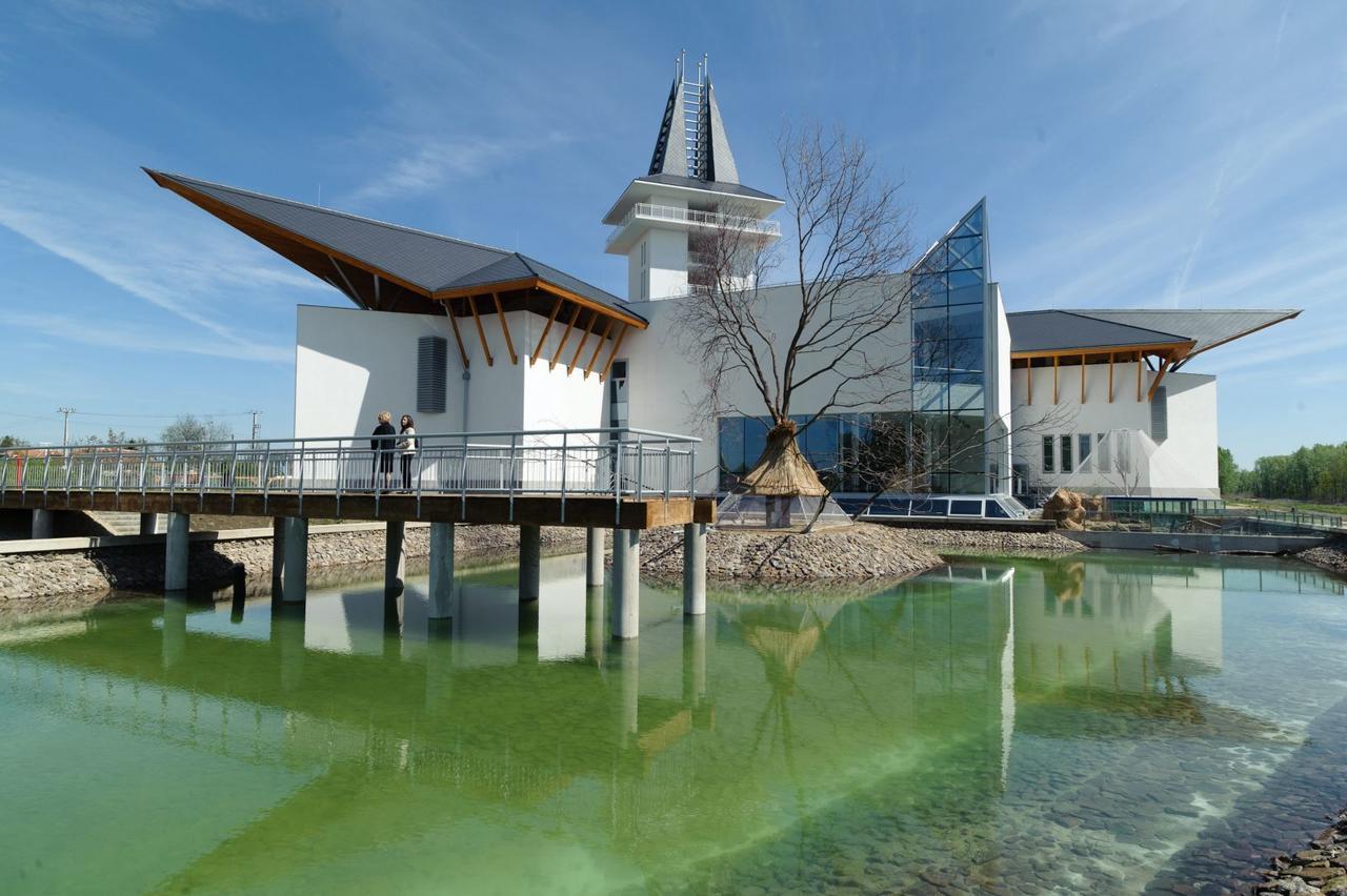 Árpád nyaralóház Sarud Exterior foto